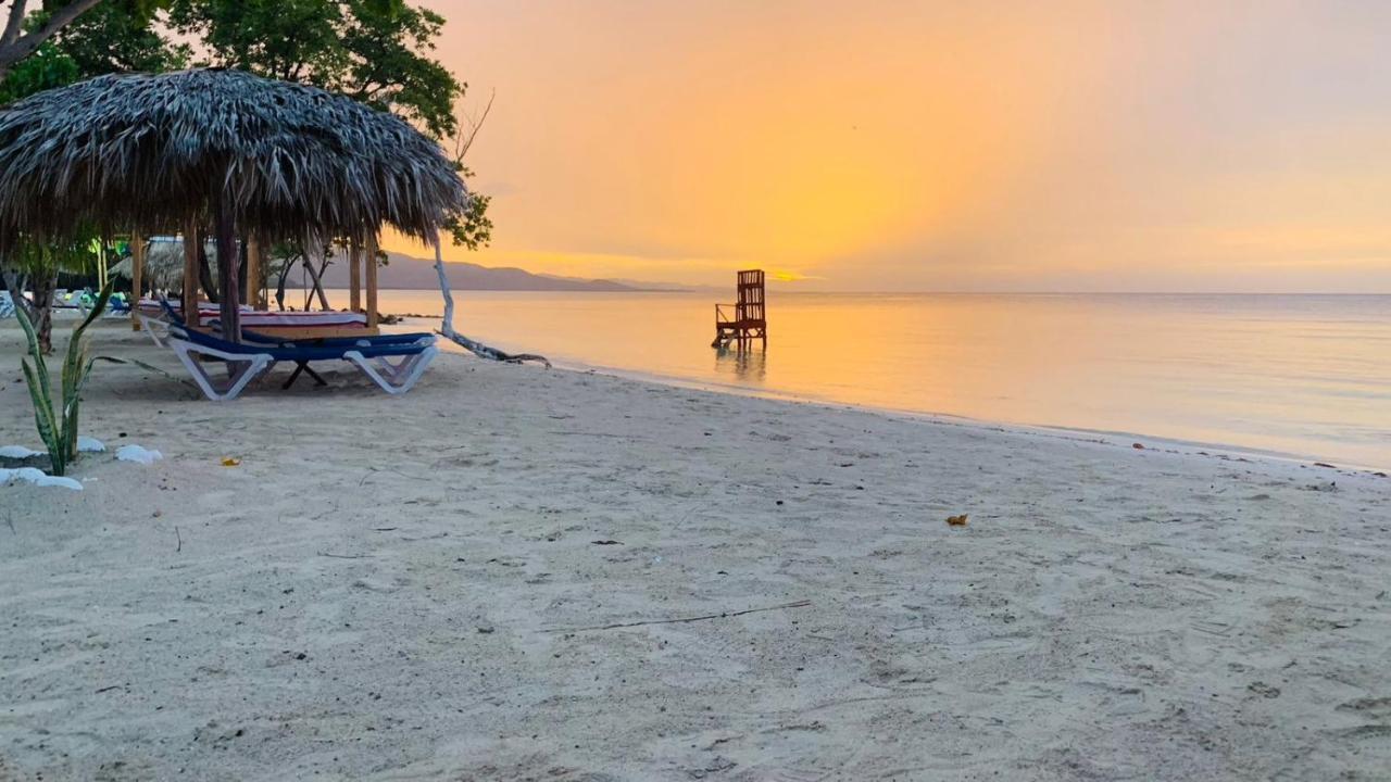 فندق La Isla Bonita بونتا روسيا المظهر الخارجي الصورة